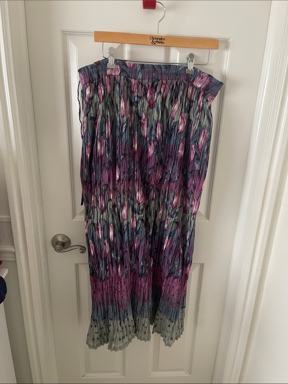 Lavender Floral Embroidered Button Vest with matching crinkle skirt. - Picture 5 of 5